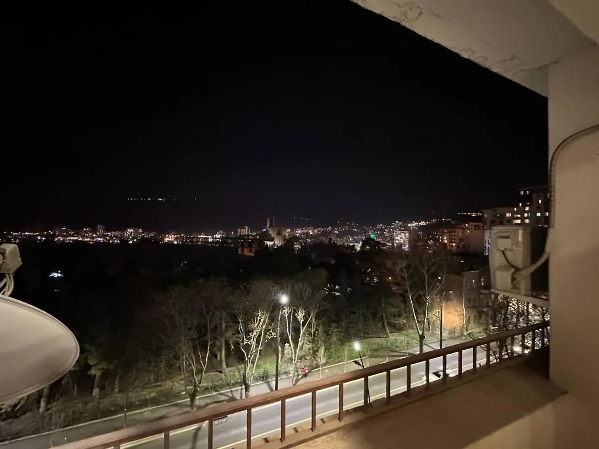 5 Rooms Near 300 Aragveli Metro Station 트빌리시