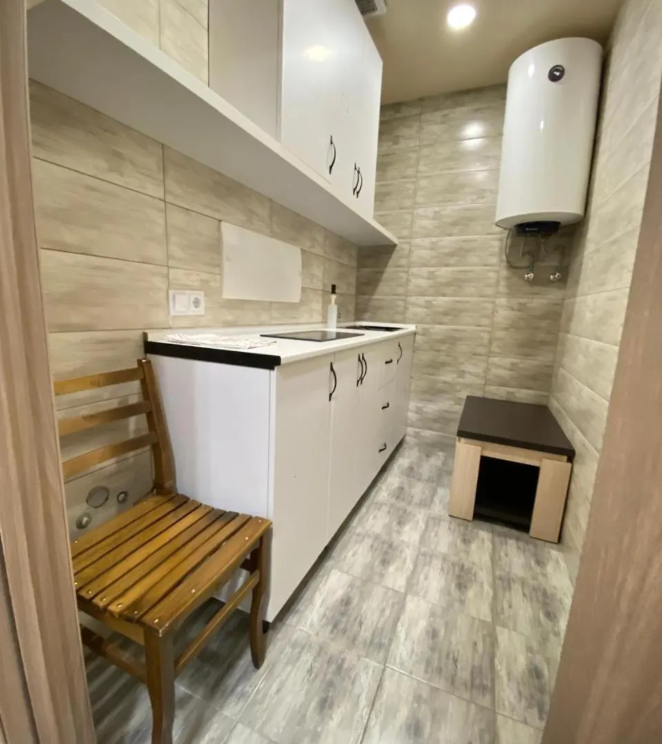 5 Rooms Near 300 Aragveli Metro Station Tiflis