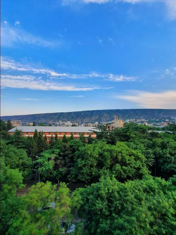5 Rooms Near 300 Aragveli Metro Station 트빌리시 아파트호텔